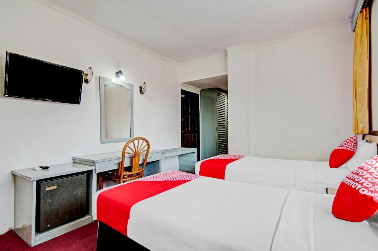 Oyo 90697 Hotel Wisata Dumai Exterior photo